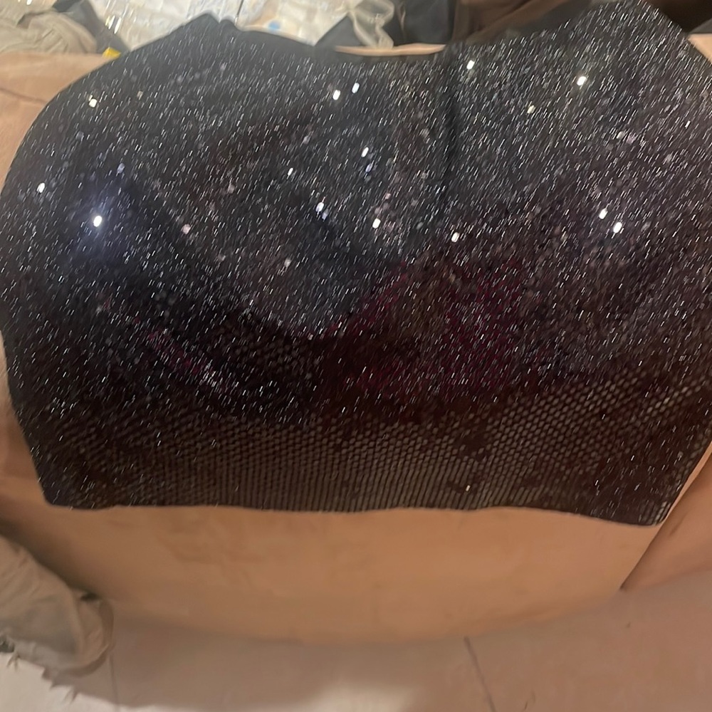 Super cute, mini shiny sequence skirt